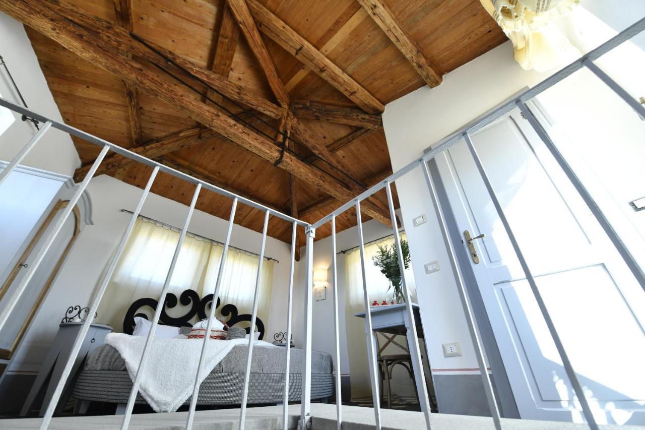 Bisos Bed & Breakfast Paulilatino Eksteriør bilde
